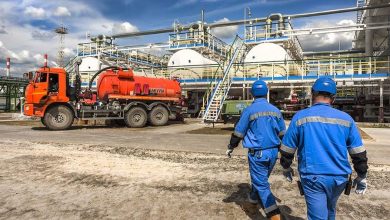 Фото - В МИДе заявили о неготовности РФ продавать нефть себе в убыток